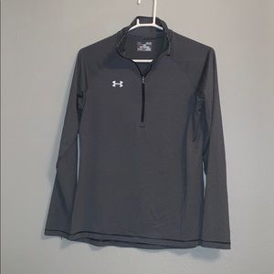 Women’s athletic pullover